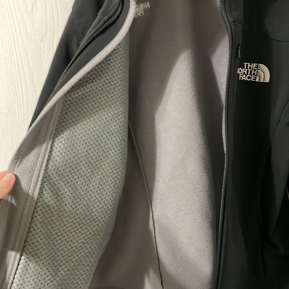 The North Face Apex Bionic Soft Shell Women’s Black Jacket Measures Size Small - Picture 7 of 9